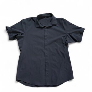 Men’s Lululemon Button up